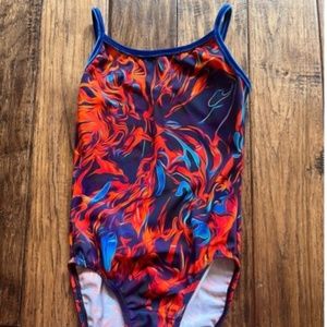 Rebecca's Mom Leo, "On Fire", size 8/10 youth